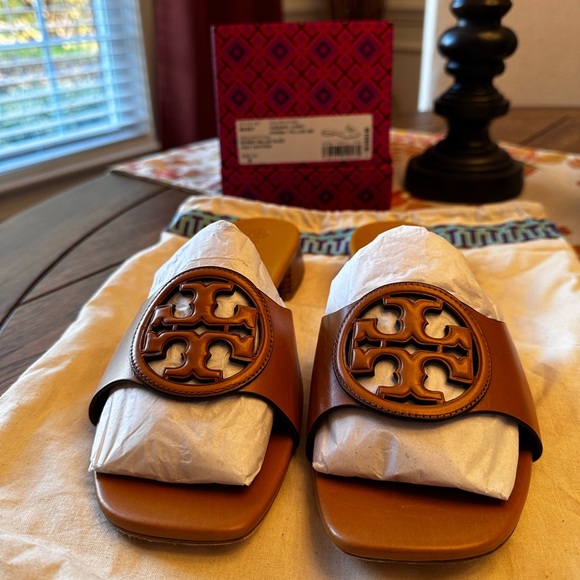 Tory Burch Bombe Miller Slide - Picture 7 of 14